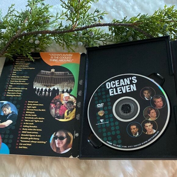 Oceans Eleven DVD   - Picture 3 of 4